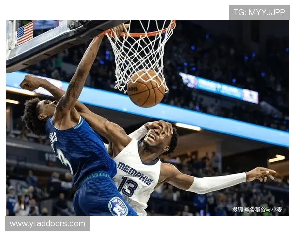 麦克丹尼尔斯全场拼搏35分钟16投10中斩获25分并送出4次盖帽